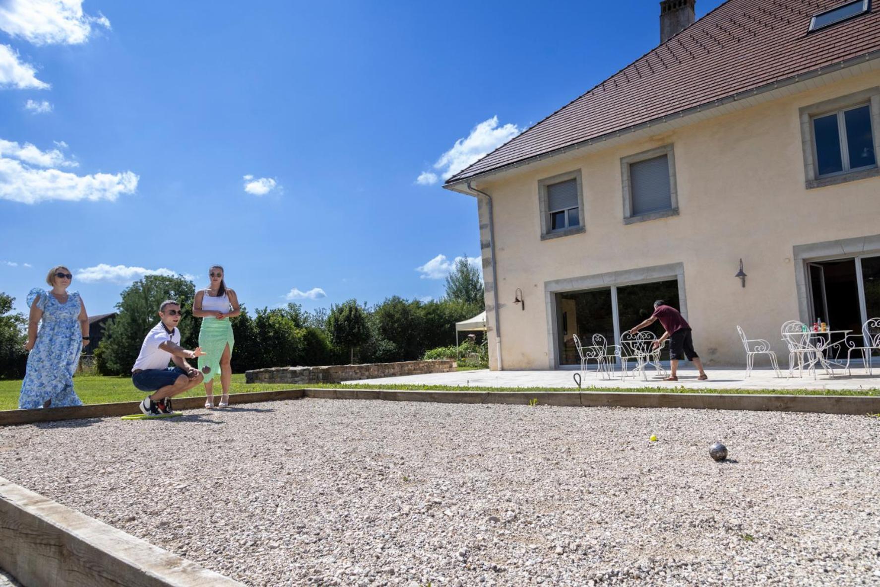 Brémondans Le Relais Des Deux Tours B&B 외부 사진