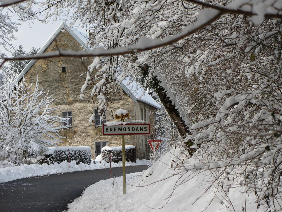 Brémondans Le Relais Des Deux Tours B&B 외부 사진